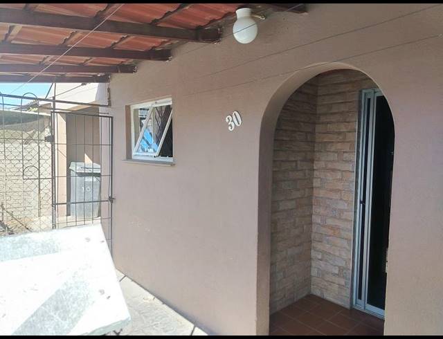 2 BEDROOM HOUSE FOR SALE IN DALVALE